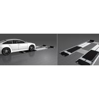 Stempelhefbrug met volledige rijbanen, intern wielvrij systeem en een hefvermogen van 3.500 Kg. Optioneel gelijkvloers in te bouwen.