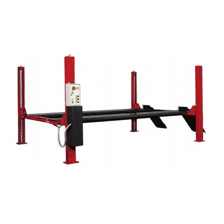 De Sicam 450/N is geschikt voor wat zwaardere voertuigen, deze hefbrug met een hefcapaciteit van 5000 kg.