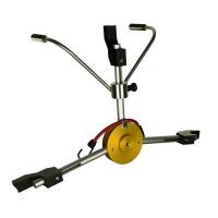 Revolutionair 3D uitlijn systeem zonder bewegende camera's. De camera's hangen in de lucht, en niet aan de brug, auto of aan de vloer. Enkel targets aan de wielen gecombineerd met de HOT klemmen maken dit de snelste uitlijnoplossing!